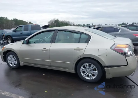 2010 Nissan Altima 2.5 S из США, поврежденный, VIN 1N4AL2AP5AC147178